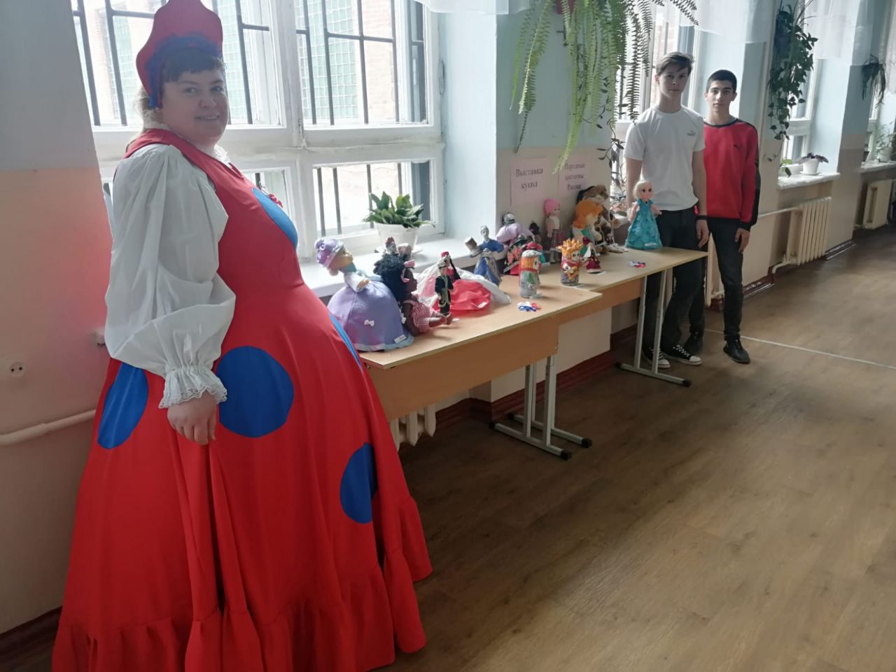 Выставка кукол 